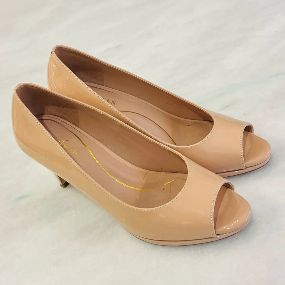 Cole Haan Grand 360 Drado Nude Beige Patent Leather Peep-Toe Heels Size 7.5